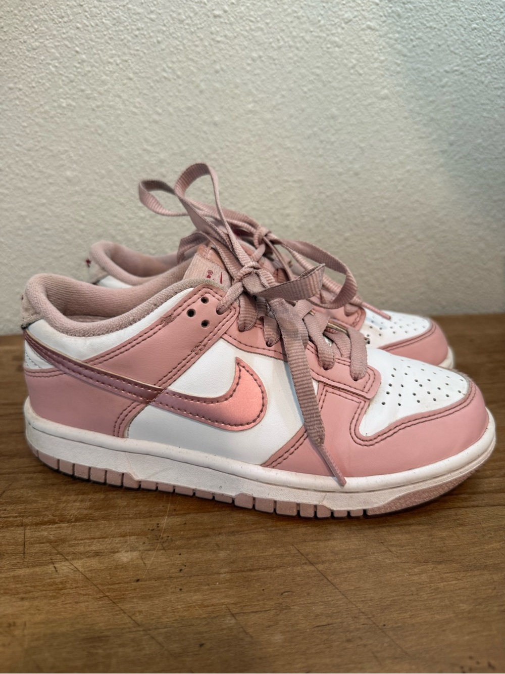Nike Dunk Low Girls 3.5Y Pink White Metallic Swoosh Sneakers Shoes